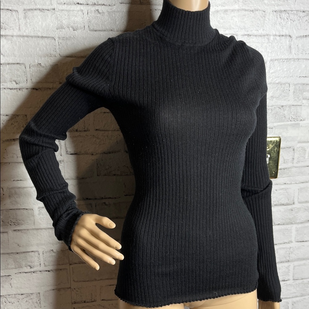 Sprwmn ribbed cashmere mockneck sweater
